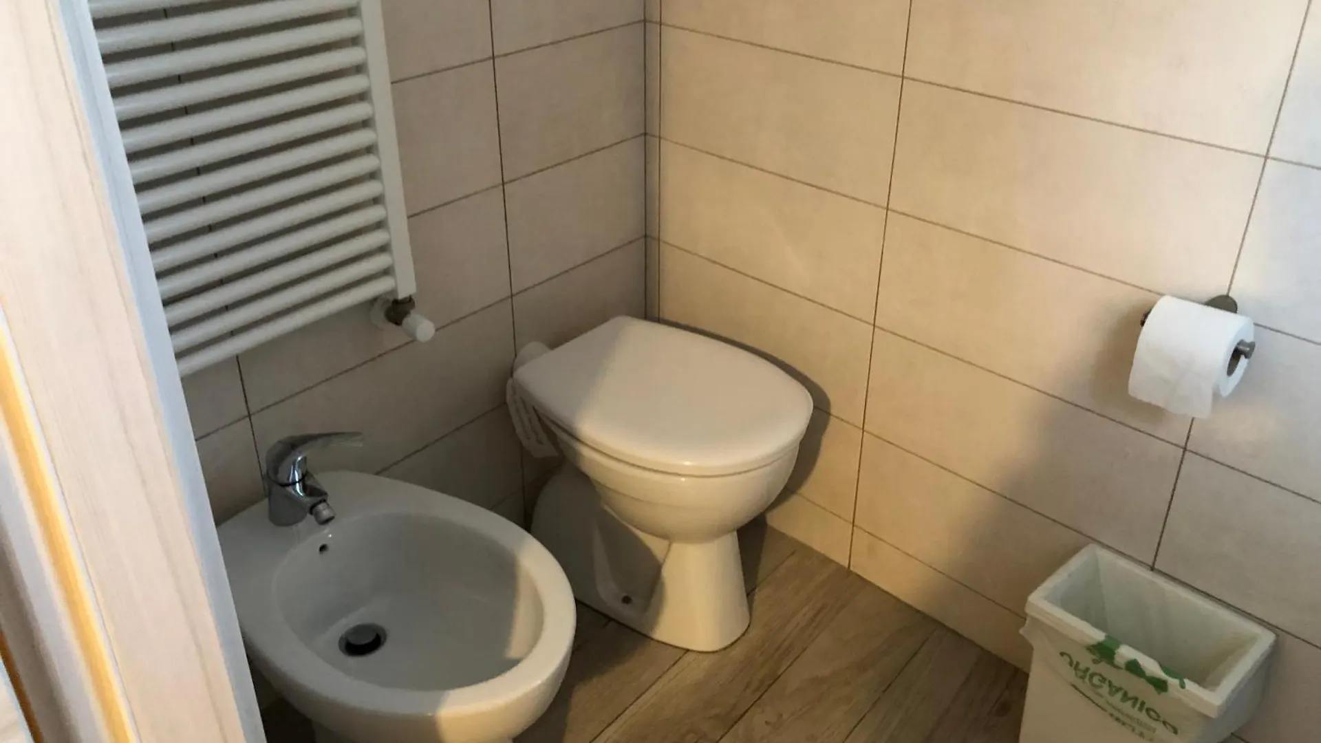 Casa Francia Emilia Levante Bologna Guest house
